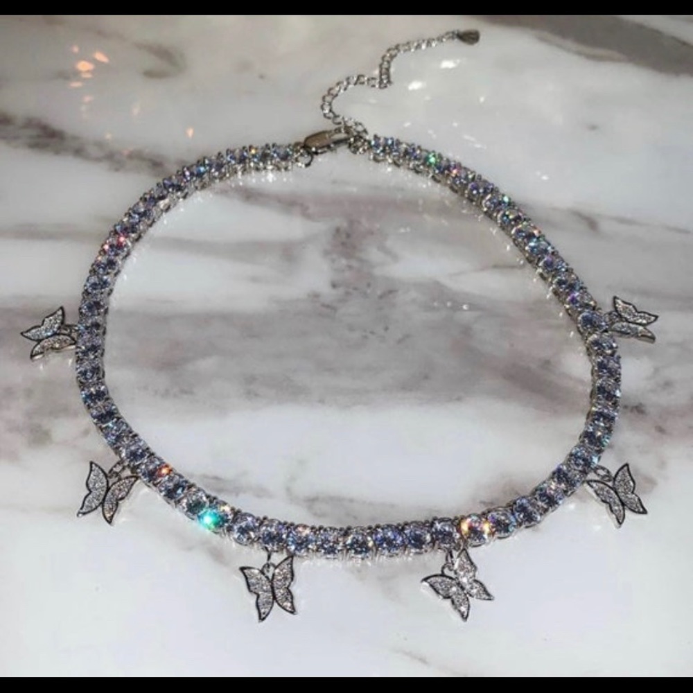 silver tennis butterfly choker - Picture 3 of 3